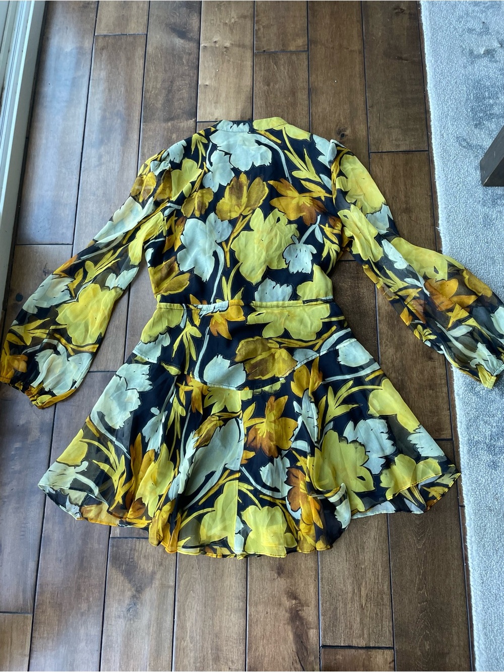 Milly 100% Silk Floral Dress Size 8 - Picture 2 of 9